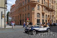 Historic vehicle rides