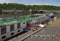 Sightseeing boat cruises