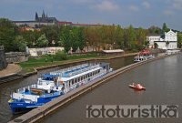 Sightseeing boat cruises